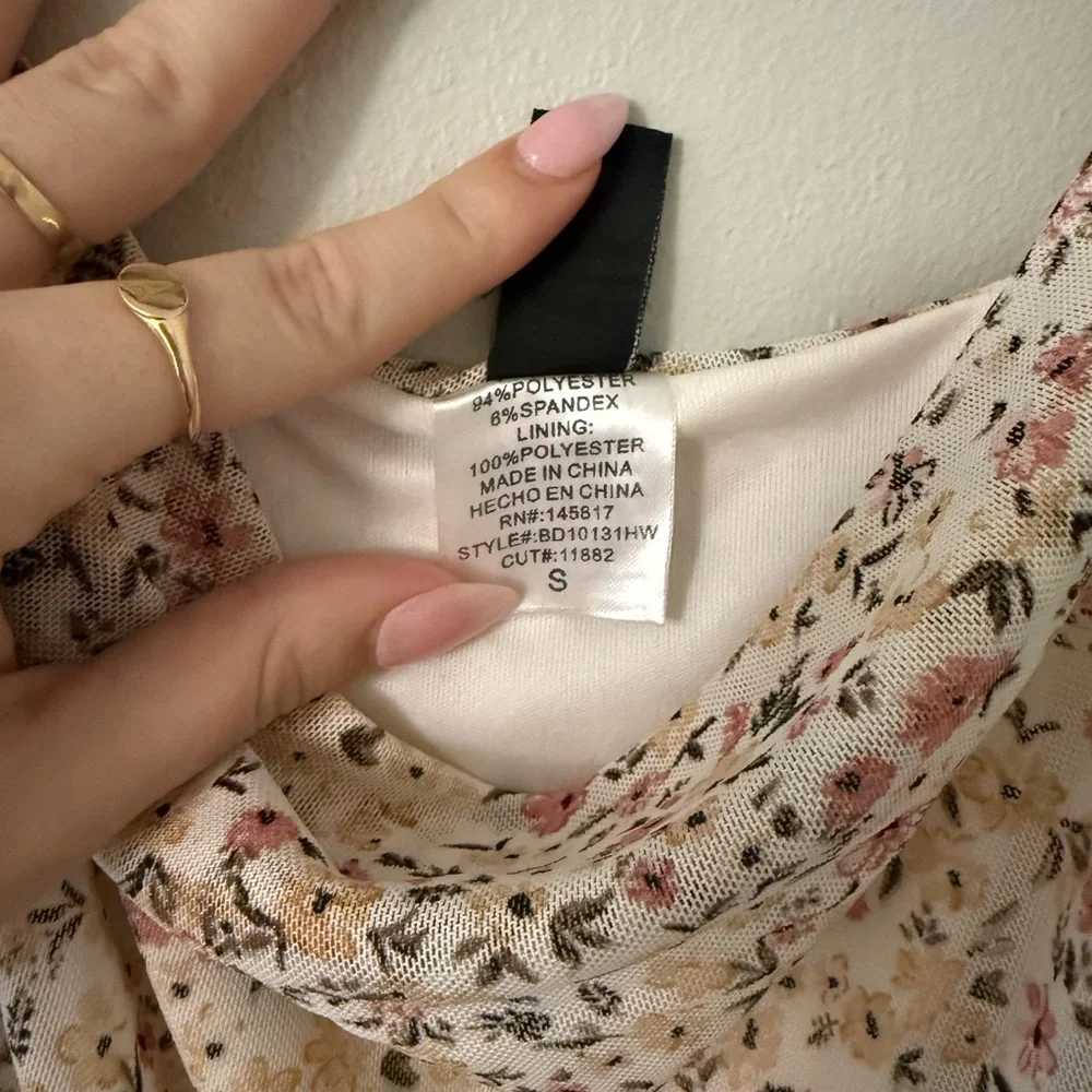 Floral Print Women's Bodycon Dress - Picture 5 of 5